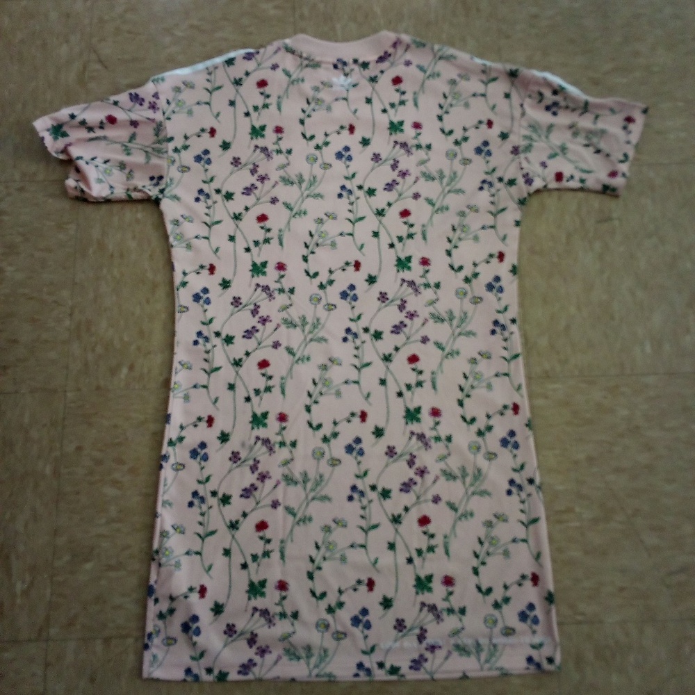 ADIDAS T-Shirt Dress - Picture 6 of 7